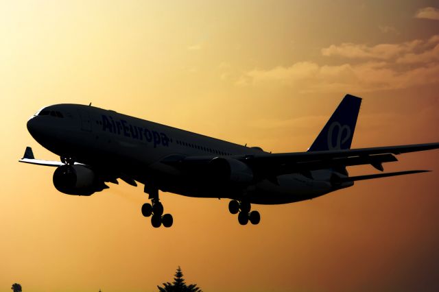 Airbus A330-200 (EC-JQG) - For the first time in Tenerife North, held an open day in late night hours, simple and perfect, an experience without limits, to thank Aena and its staff for their support.br /10/03/2017