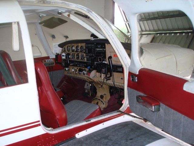 Piper Cherokee Arrow (N56131)