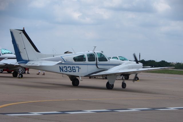 Beechcraft 55 Baron (N3367)