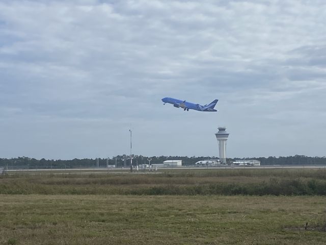 — — - Breeze airways departing RSW.