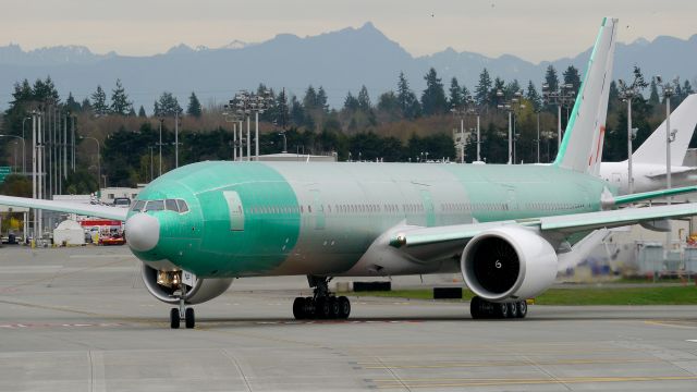 BOEING 777-300 (F-GZNP) - BOE35 taxis to Rwy 16R for a ferry flight to KVCV on 3/20/15. (ln 1290 / cn 37435).