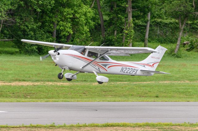 Cessna Skylane (N222PX)