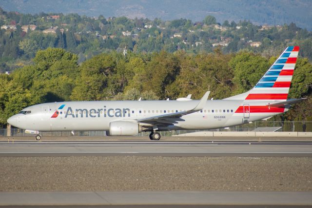 Boeing 737-800 (N968NN) - AAL1290 RNO-ORD