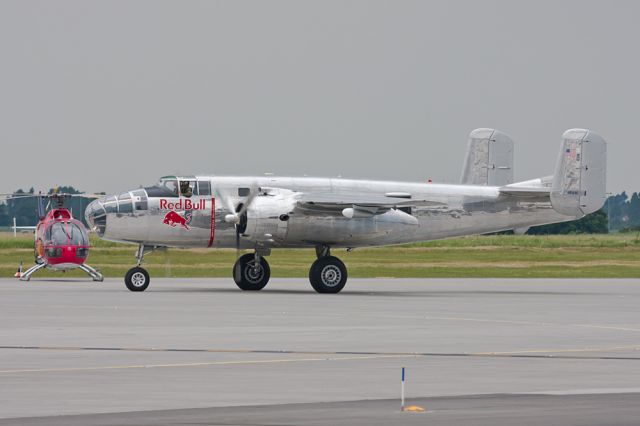 North American TB-25 Mitchell (N6123C)