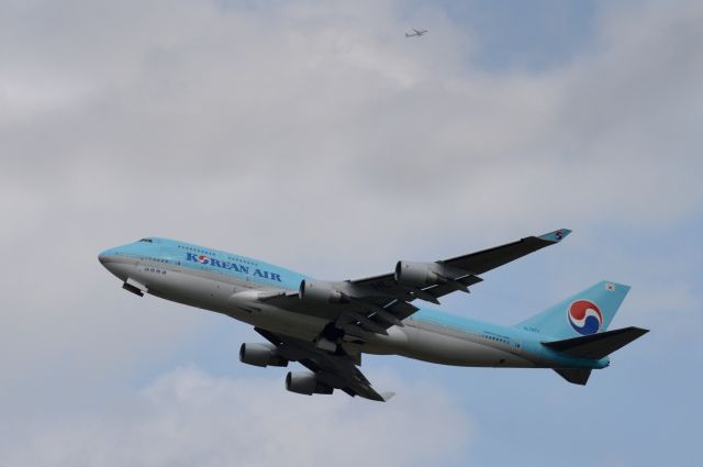 Boeing 747-400 (HL7473) - 2015-08-20