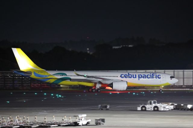 Airbus A330-900 (RP-C9305)