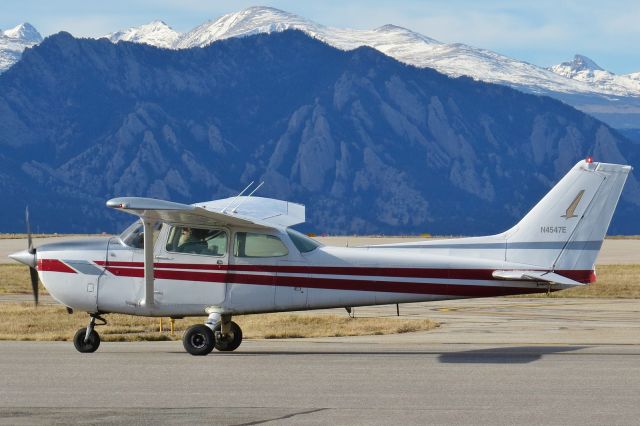 Cessna Skyhawk (N4547E)