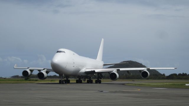 Boeing 747-400 (N908AR)