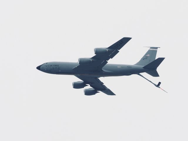 ANG10318 — - Low level flyby for support at the beginning of the covid shutdown, May 5, 2020