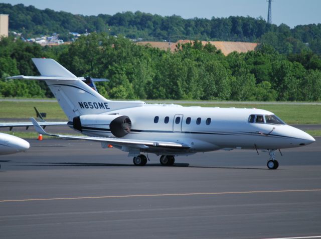 Hawker 800 (N850ME) - Here for the Coca-Cola 600 at KJQF - 5/26/13