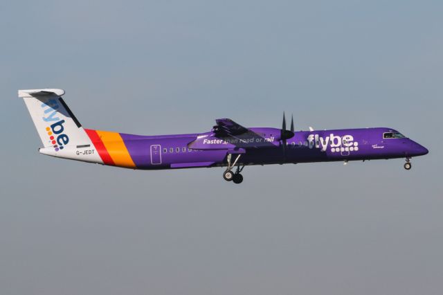 de Havilland Dash 8-400 (G-JEDT) - BEE865 arriving from Southampton