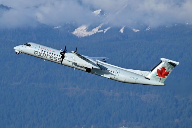 de Havilland Dash 8-400 (C-GXJZ)