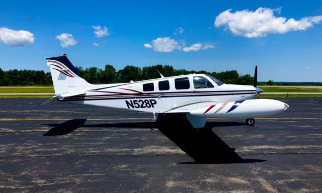 Beechcraft Bonanza (36) Turbo (N528P)