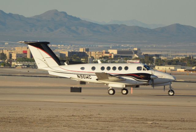 Beechcraft Super King Air 200 (N96WC)