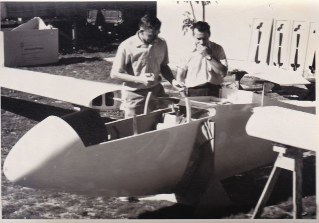 Unknown/Generic Glider (N2262C) - Builders Martin Rothe and Scezsney