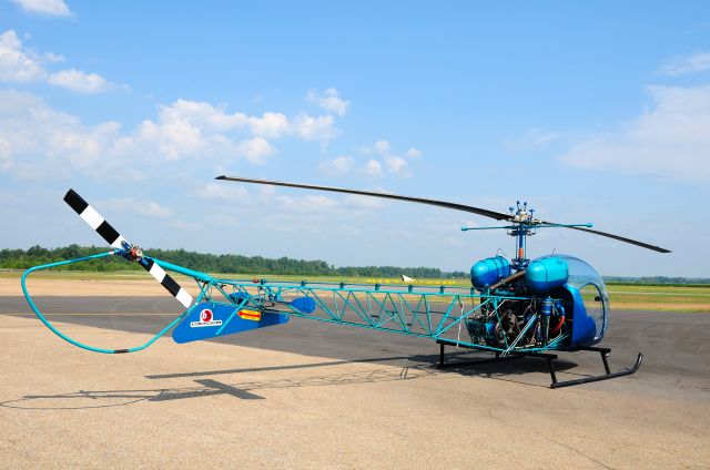 SOLOY Bell 47 (N3096G) - The " Blue Thunder". A 1965 Bell 47G Turbo.