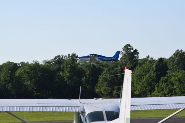 Cirrus SR-20 (N516ML)