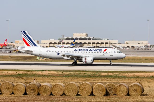 Airbus A320 (F-HEPC)