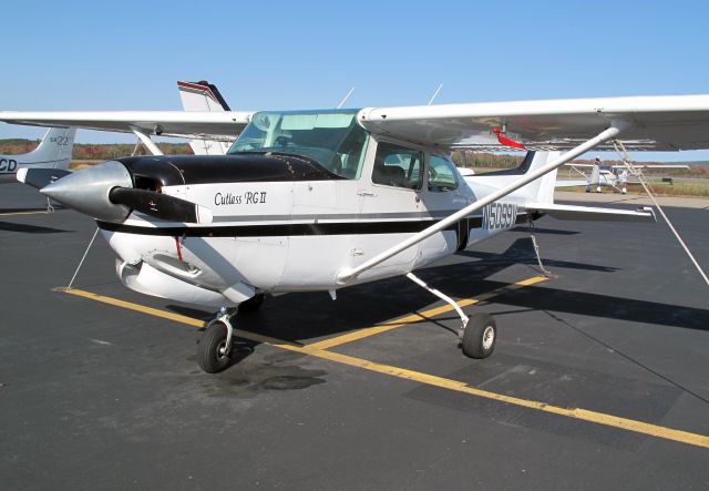 Cessna Skyhawk (N5099V)