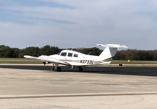 Beechcraft Duchess (N3733G)