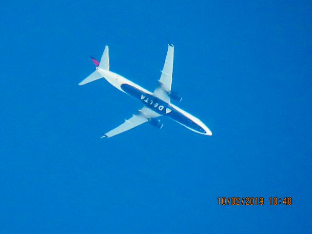 Boeing 737-900 (N929DZ)