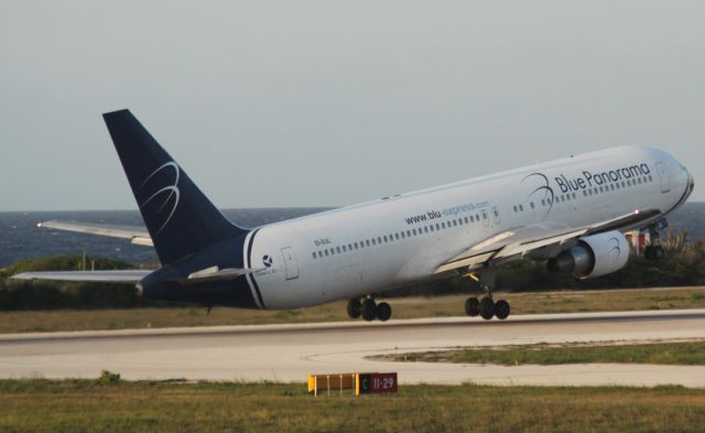 Airbus A330-300 (EI-DJL)
