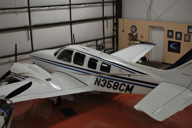 Beechcraft Baron (58) (N358CM)