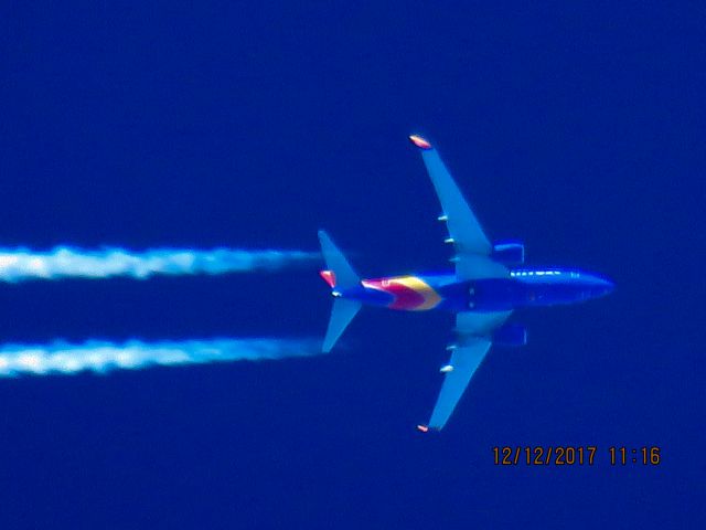 Boeing 737-700 (N7731A)