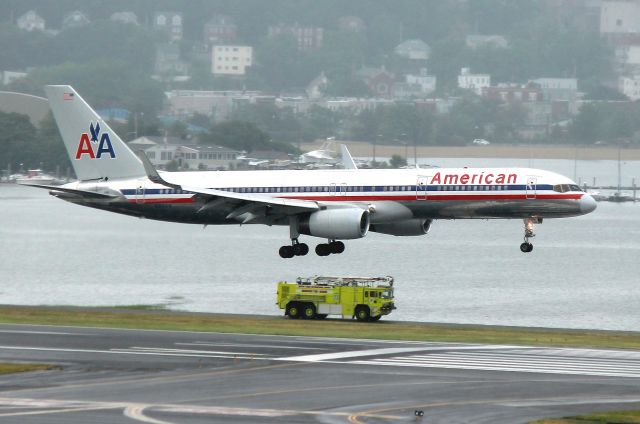 Boeing 757-200 (N182AN) - AA 1006 arriving  from Miami