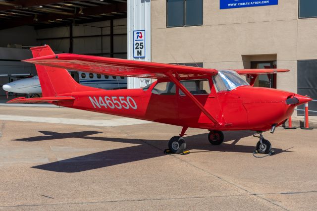 Cessna Skyhawk (N46550) - On the ramp at Rich Aviation Services.