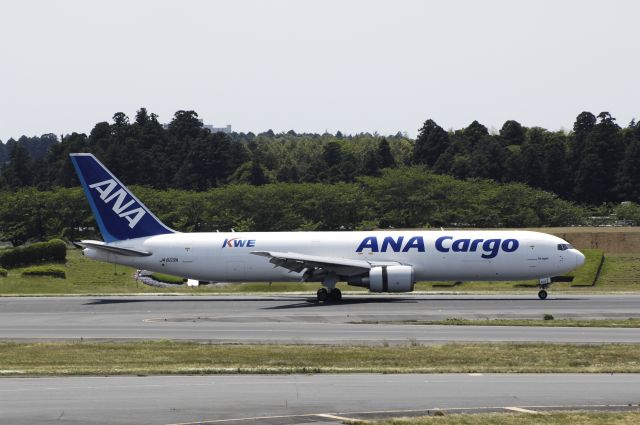 BOEING 767-300 (JA603A) - Landing at Narita Intl Airport Rwy34L on 2016/05/22