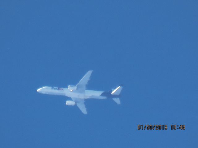 Boeing 757-200 (N966FD)