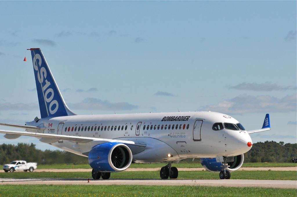 Bombardier CS100 (C-FBCS) - Taxiing just after its first flight