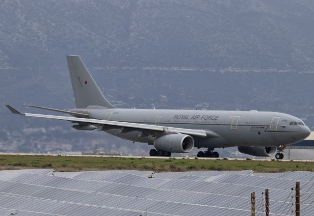 Airbus A330-300 (ZZ-336) - Royal Air Force Airbus KC3 Voyager ZZ336 ready for take off from Athens Intl Airport