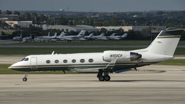 Gulfstream Aerospace Gulfstream IV (N101CV) - Taxiing to depart 13Rbr /6/2/17