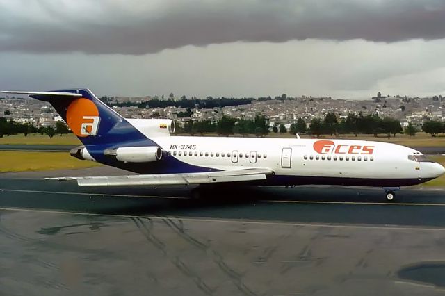 Boeing 727-100 (HK-3745)