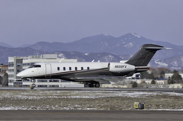 Bombardier Challenger 300 (N502FX) - RWY 17L departure Sunday, February 19, 2023 at 9:21 AM