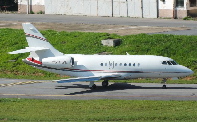 Dassault Falcon 2000 (PS-FSW)