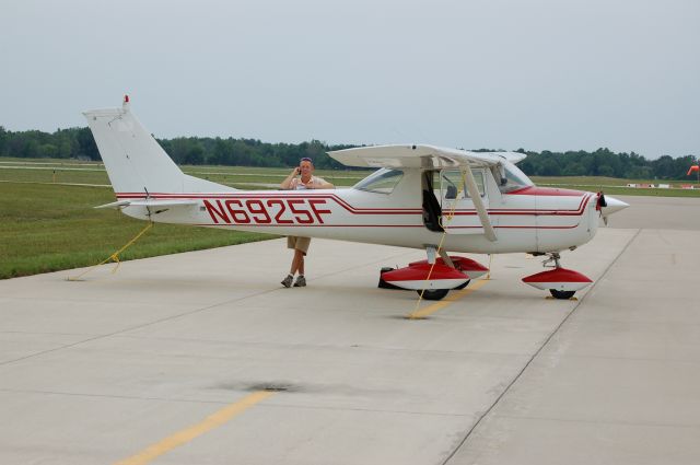 Cessna Commuter (N6925F) - delayed in St Clair County for 2 days