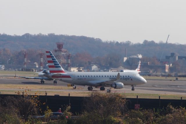 Embraer 170/175 (N435YX)