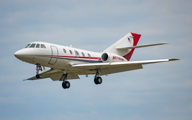 Dassault Falcon 20 (N579DN) - Classic Falcon arriving into KCAE 
