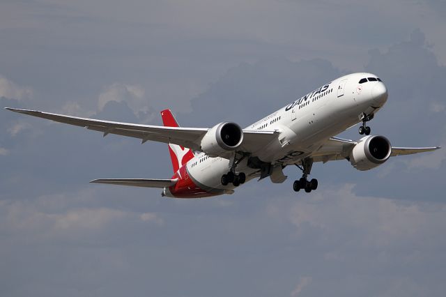 Boeing 787-9 Dreamliner (VH-ZNE) - on 16 November 2018