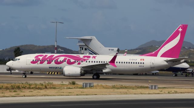 Boeing 737 MAX 8 (C-GYLP)
