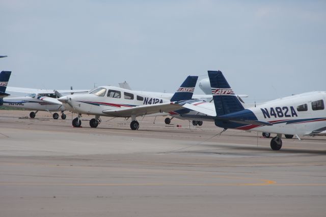 Piper Cherokee (N412A)