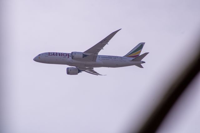 Boeing 787-8 (ET-ATI) - ET-ATI after departure from Bole International Airport in Addis Ababa