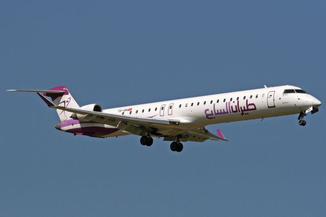 Canadair Regional Jet CRJ-900 (TS-ISA)