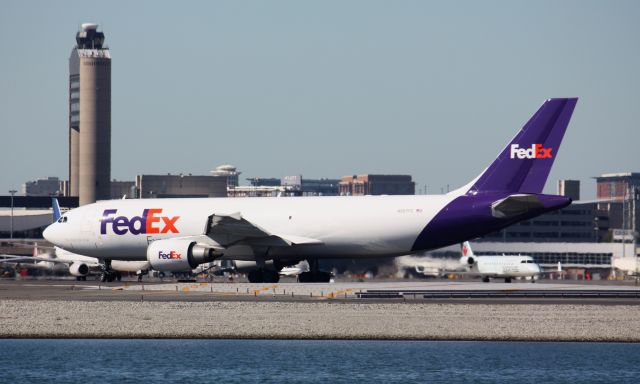 Airbus A300F4-600 (N667FE)