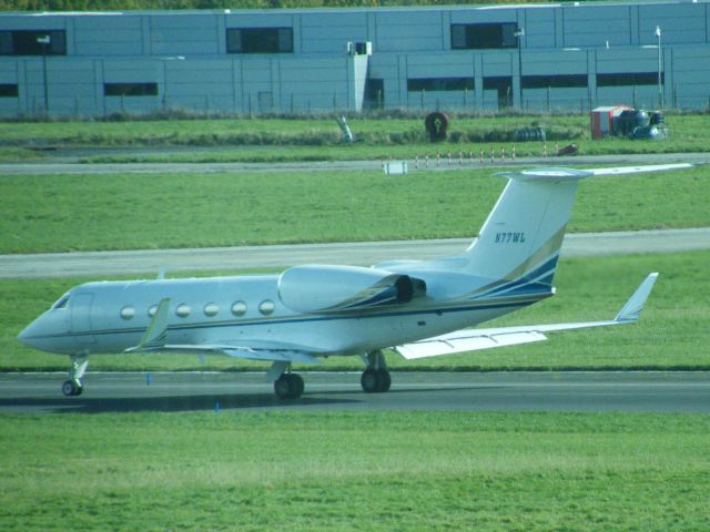 Gulfstream Aerospace Gulfstream IV (N77WL) - N77WL Gulstream 4 cn 1140  seen above dep snn 06-10-10