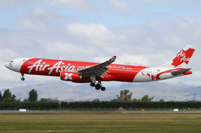 Airbus A330-300 (9M-XXE)