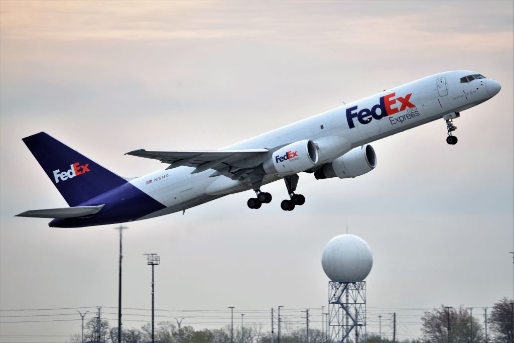 Boeing 757-200 (N794FD) - 23-L 04-23-21